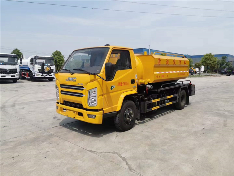 程力汽車(chē)地下室清洗吸污車(chē)